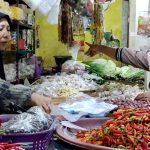 Harga Cabai dan Bawang Putih di Pasar Sidoharjo Lamongan Merangkak Naik