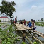 Jalan anyaman bambu di Lamongan