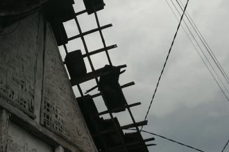 Diterjang Puting Beliung, Belasan Rumah Warga Rusak