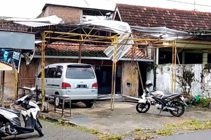 Angin Puting Beliung Rusak Ratusan Rumah di Dua Kecamatan di Magetan