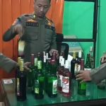 Razia Tempat Hiburan di Nganjuk, Petugas Gabungan Dapati Miras Hingga PSK