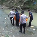 Mayat Wanita Tanpa Busana Ditemukan di Sungai Ngawi, Diduga Terseret Banjir