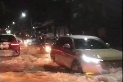 Banjir Luapan Genangi Jalur Pantura Situbondo