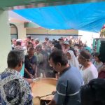 Tradisi Ramadan di Tuban, Ratusan Warga Antre Bubur Mudhor Gratis
