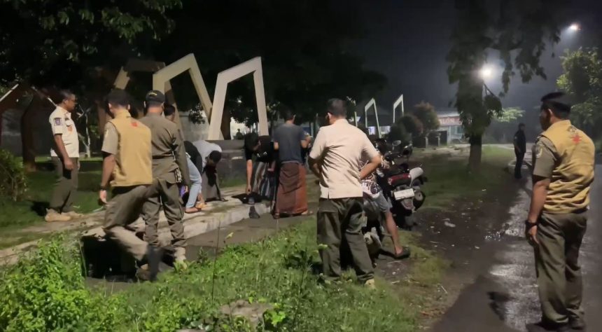 Pesta Miras di Ruang Terbuka saat Ramadan, Remaja di Tuban Dibubarkan Satpol PP