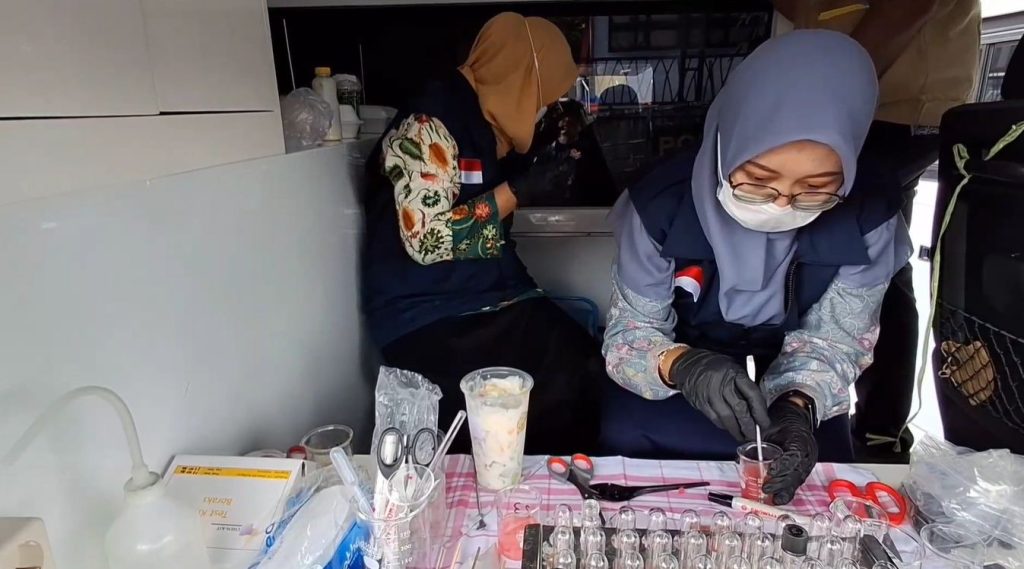 Sidak Takjil di GOR Lembu Peteng, Dinkes Tulungagung dan BPOM Pastikan Makanan Aman