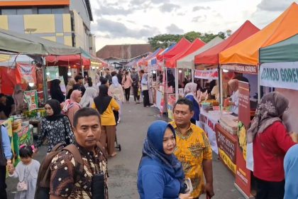 Sidak Takjil di GOR Lembu Peteng, Dinkes Tulungagung dan BPOM Pastikan Makanan Aman