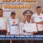 Senyum Bahagia Tukang Becak Gresik Terima Bantuan Becak Listrik dari Presiden Prabowo