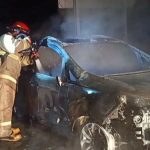 MOBIL 3 PENUMPANG TERBAKAR DI TOL MADIUN SURABAYA