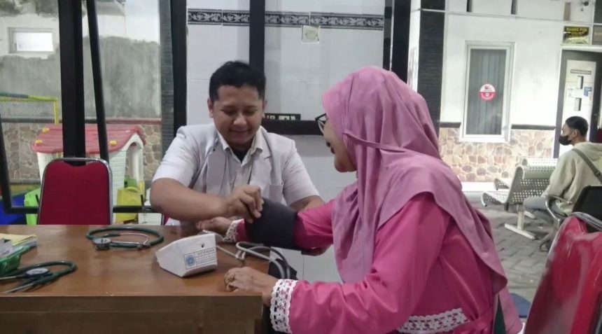 TEMBUS 3.600 WARGA TERDETEKSI TBC DI LAMONGAN, DINKES MASIFKAN SKRINING