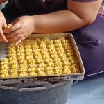 Omzet Menurun, Produsen Kue Jadul di Blitar Bertahan di Tengah Gempuran Jajanan Kekinian