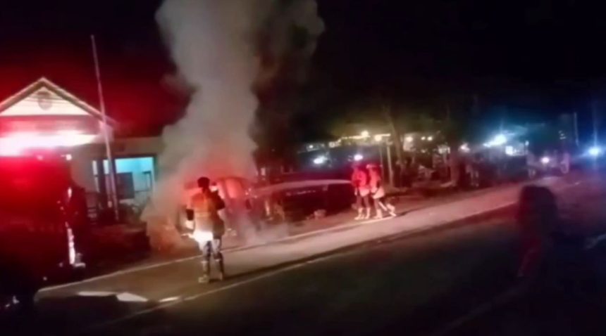 Minibus Terbakar Saat Hendak Jemput Pemudik di Nganjuk, Api Diduga Berasal dari Mesin