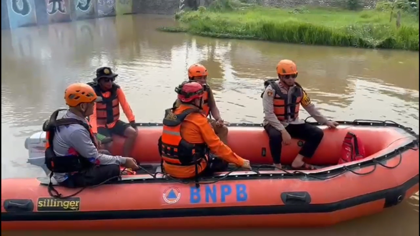 Diduga Alami Gangguan Jiwa, Seorang Ibu Ajak Anak Lompat ke Sungai