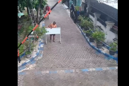 Viral di Medsos, Warga Perumahan Tutup Akses Jalan Sepihak