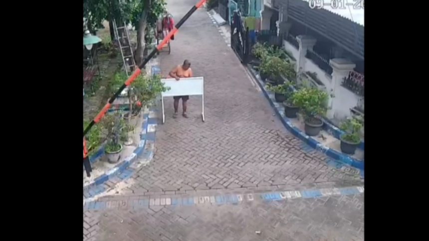 Viral di Medsos, Warga Perumahan Tutup Akses Jalan Sepihak