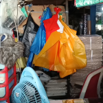 Dampak Konflik Global, Harga Plastik di Blitar Melonjak hingga 50 Persen