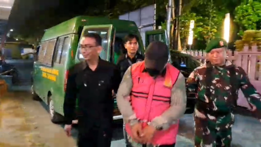 Cairkan Kredit Fiktif Miliaran Rupiah, Pegawai Bank Ditangkap