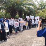 Ratusan Massa Partai NasDem Bojonegoro Gelar Aksi Damai Tuntut Media Profesional