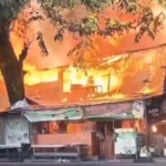 Diduga Korsleting Listrik, Warung Kopi dan Rumah di Pasuruan Ludes Terbakar