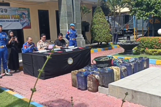 Polisi Gagalkan Penyelundupan Solar Bersubsidi di Tanjung Perak, Satu Tersangka Diamankan