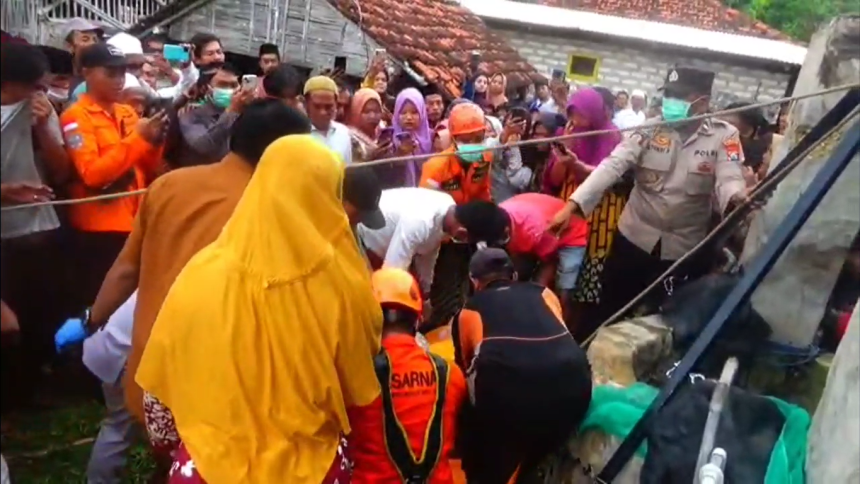 Pamit Keluar Rumah, Nenek di Sumenep Ditemukan Meninggal di Dalam Sumur