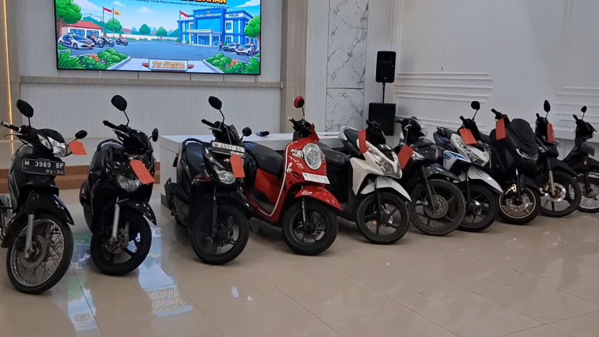 Tegang, Polisi Grebek Komplotan Curanmor Beserta Gudang Penyimpanan